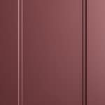 Produktbild på kökslucka med ram. Köksmodellen är lackad i varm vinröd färg.