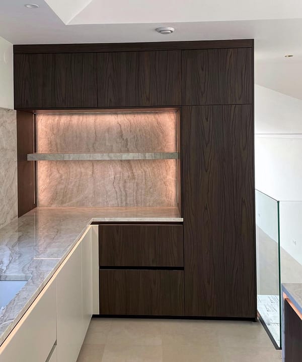 Kokslucka-bankskiva-garderober-3 Kokslucka-bankskiva-garderober-3